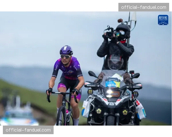 赛后述评:团队战术的成功典范,分析Specialized车队如何协助主将夺冠