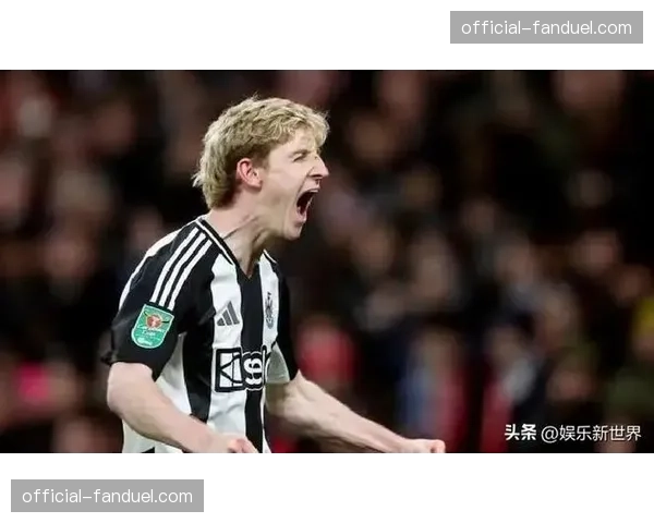 拜仁实质性谈判求购纽卡斯尔边锋戈登，阿森纳利物浦加入争夺